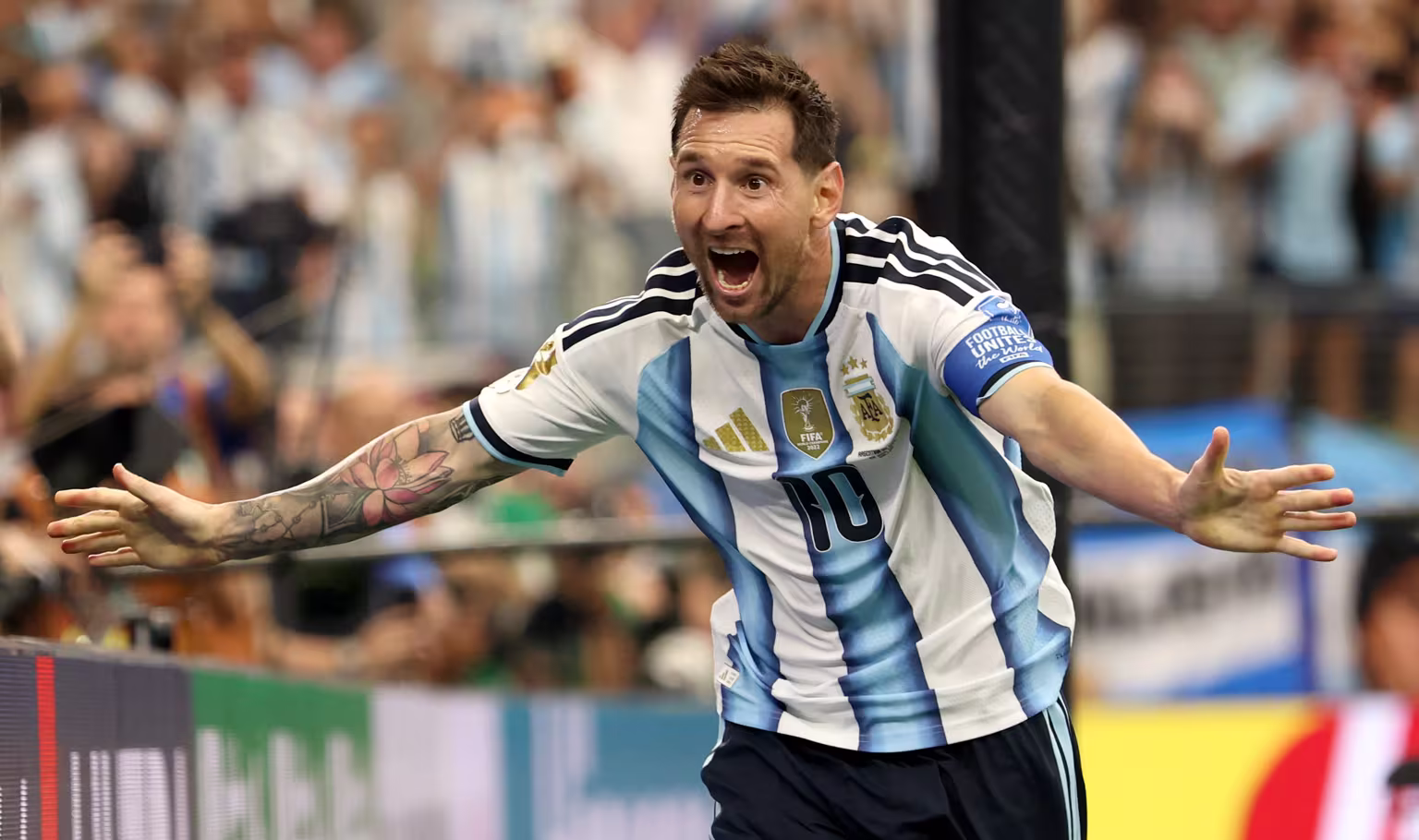 Three players advance, Messi makes history, Mbappe and Haaland respond.